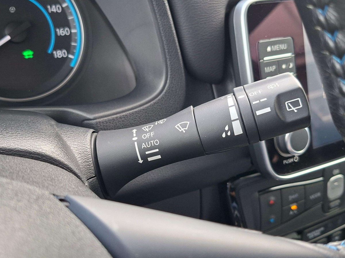 Nissan Leaf Hečbekas Elektra