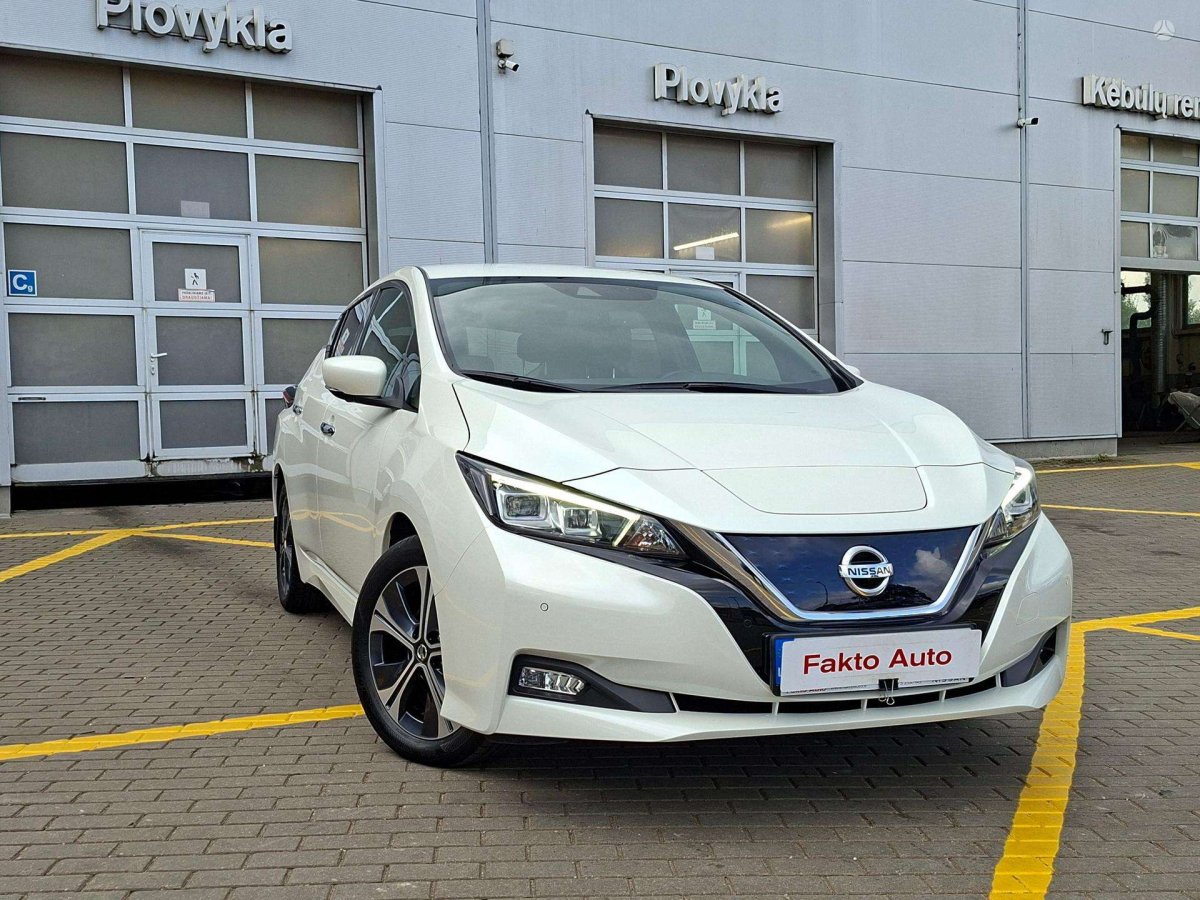 Nissan Leaf Hečbekas Elektra