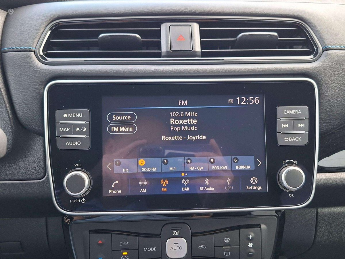 Nissan Leaf Hečbekas Elektra