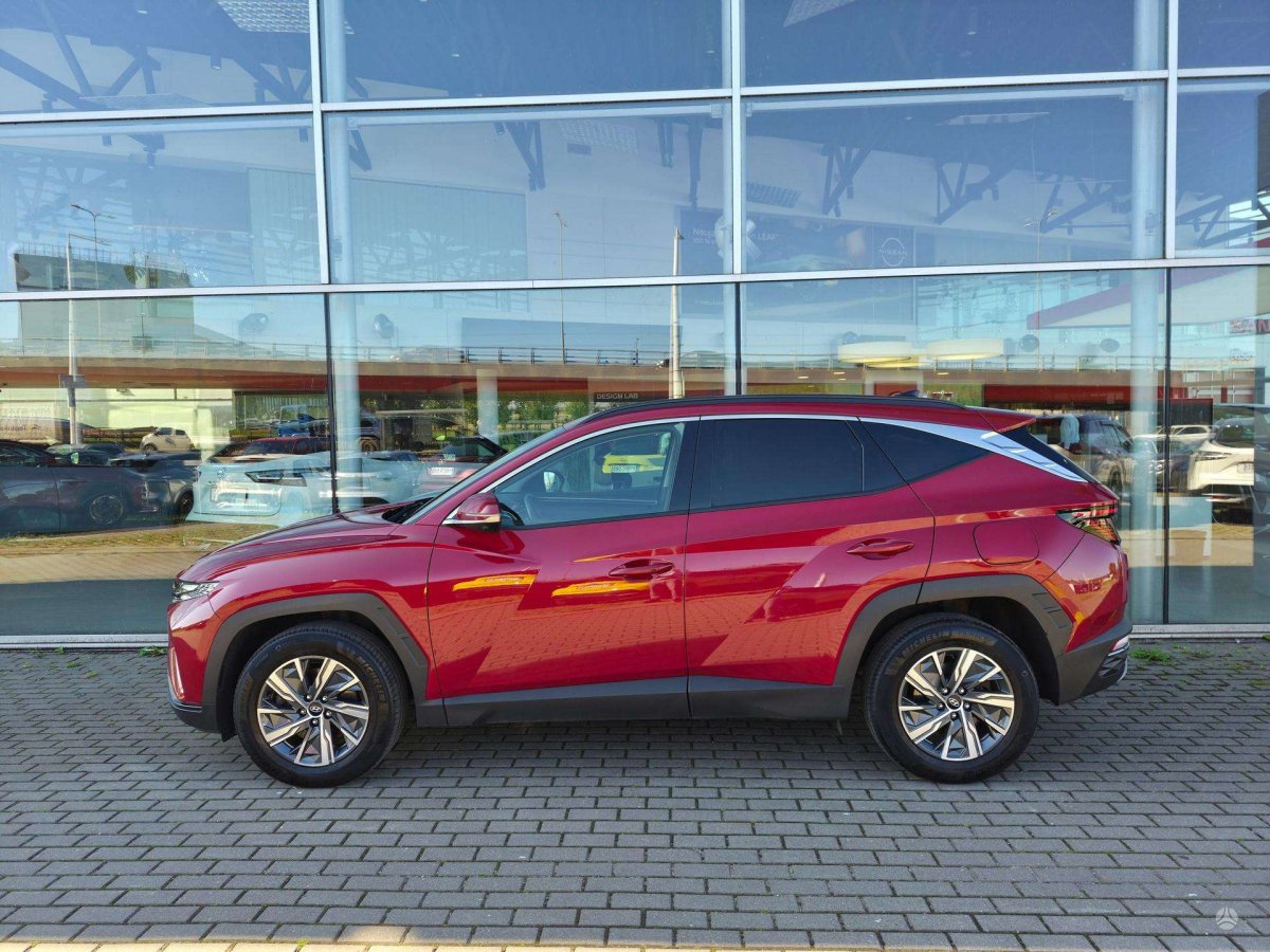 Hyundai Tucson Visureigis / Krosoveris Benzinas / elektra