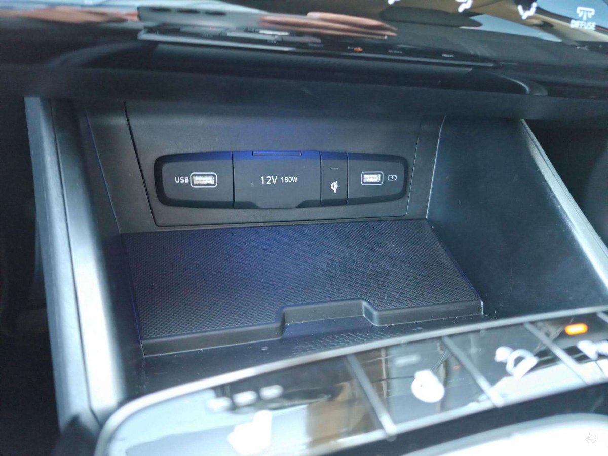 Hyundai Tucson Visureigis / Krosoveris Benzinas / elektra