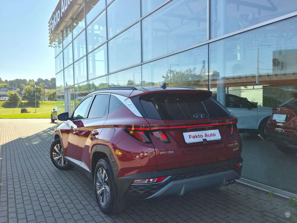 Hyundai Tucson Visureigis / Krosoveris Benzinas / elektra
