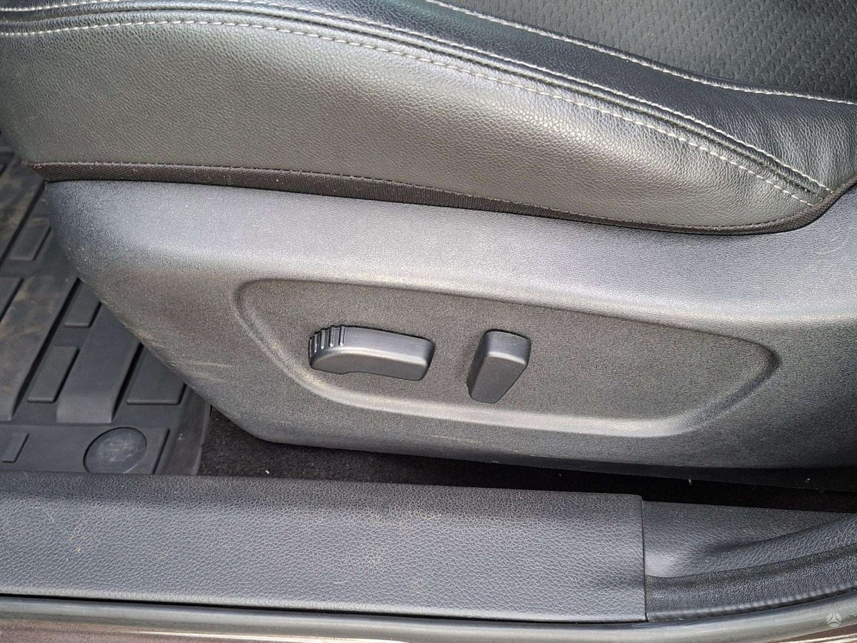 Nissan Qashqai Visureigis / Krosoveris Benzinas