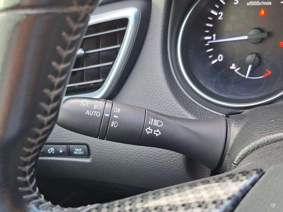 Nissan Qashqai Visureigis / Krosoveris Benzinas