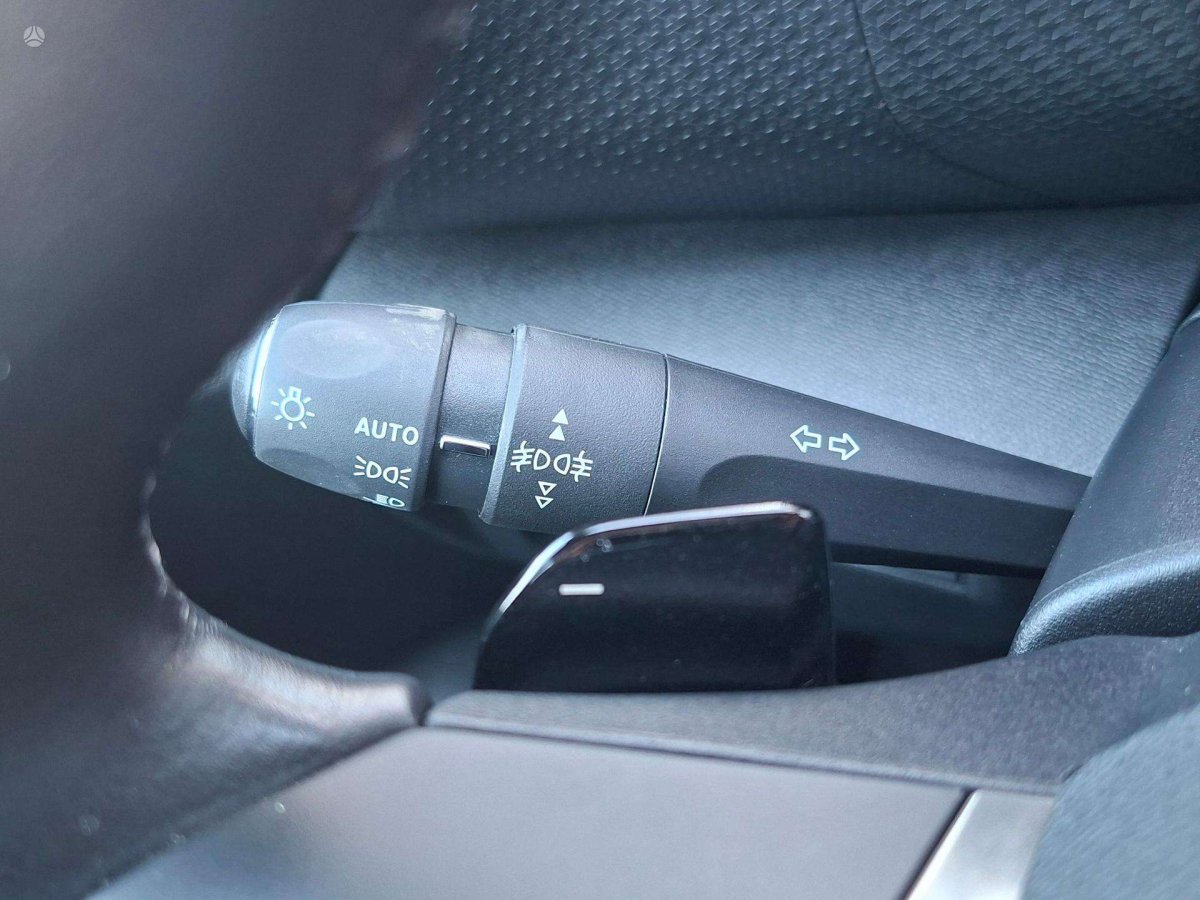 Citroen C4 Hečbekas Benzinas
