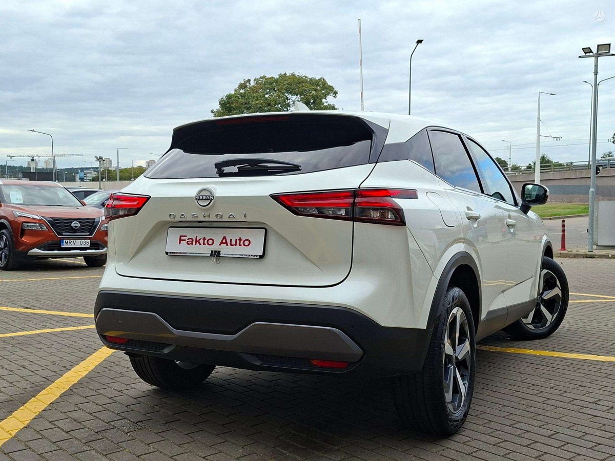 Nissan Qashqai Visureigis / Krosoveris Benzinas / elektra