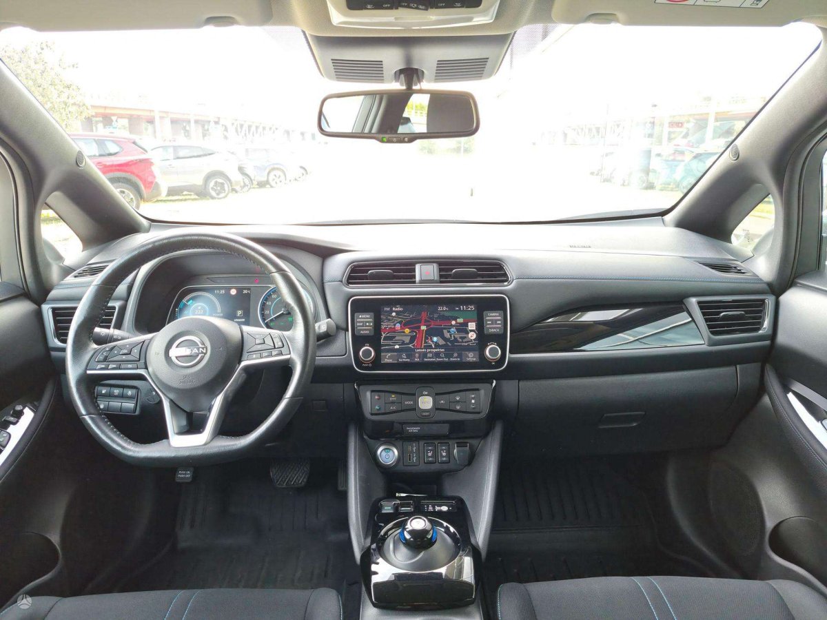 Nissan Leaf Hečbekas Elektra