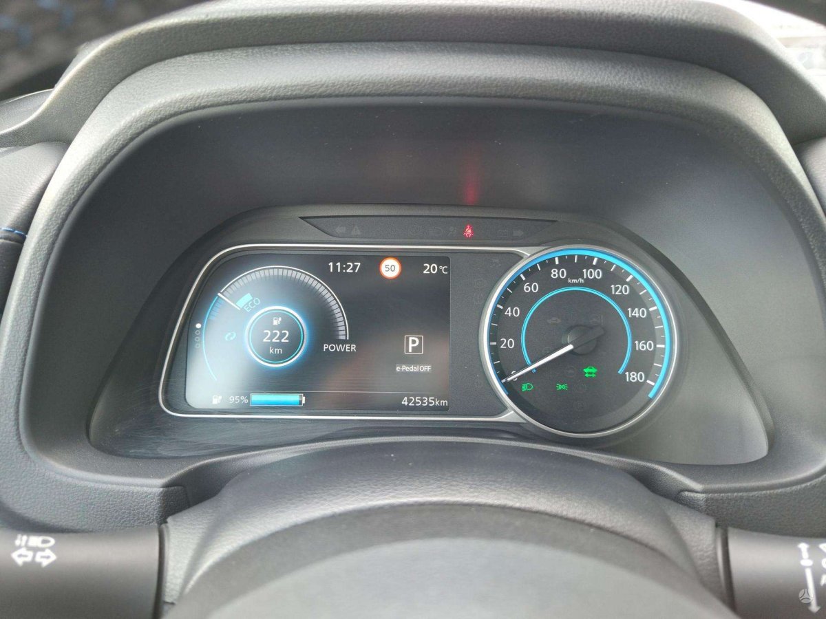 Nissan Leaf Hečbekas Elektra