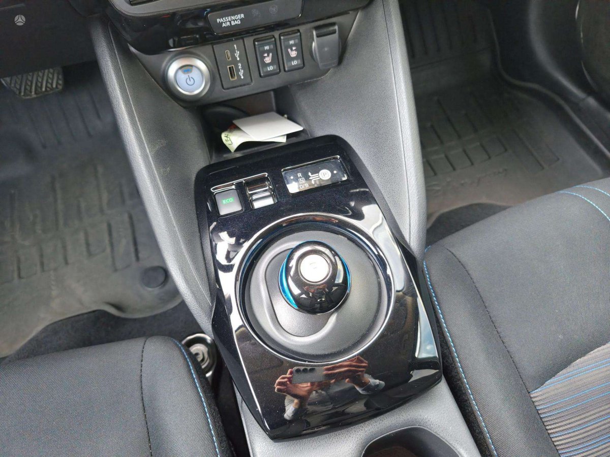 Nissan Leaf Hečbekas Elektra