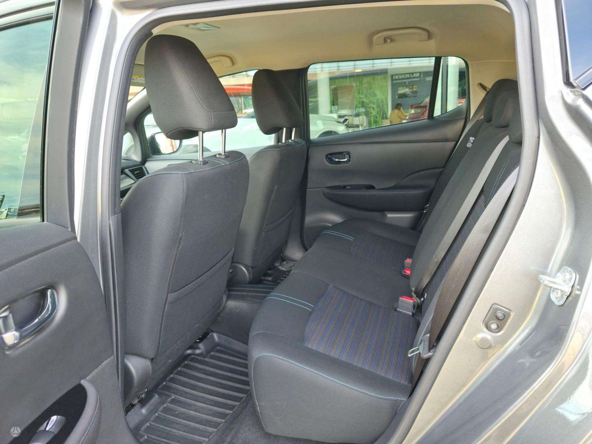 Nissan Leaf Hečbekas Elektra
