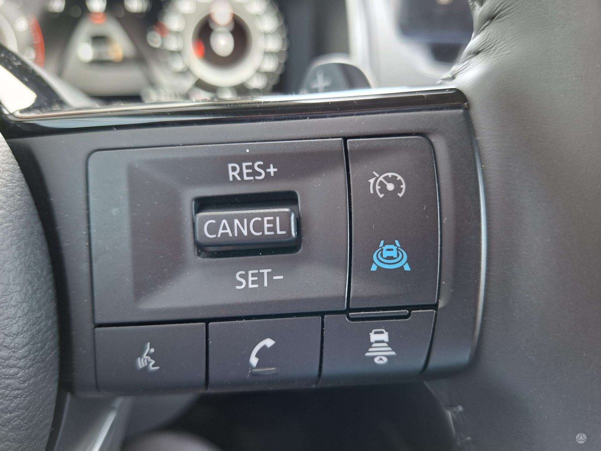 Nissan Qashqai Visureigis / Krosoveris Benzinas / elektra