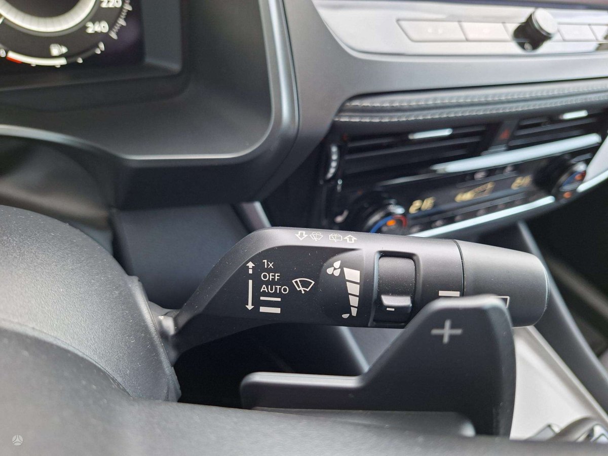 Nissan Qashqai Visureigis / Krosoveris Benzinas / elektra