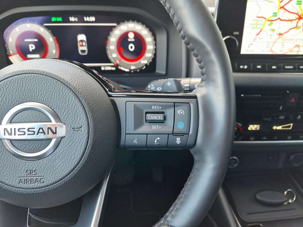 Nissan Qashqai Visureigis / Krosoveris Benzinas / elektra