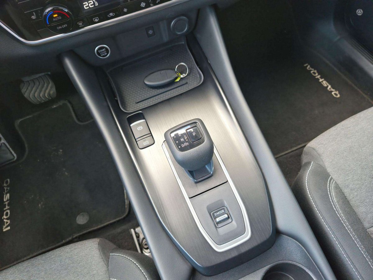 Nissan Qashqai Visureigis / Krosoveris Benzinas / elektra