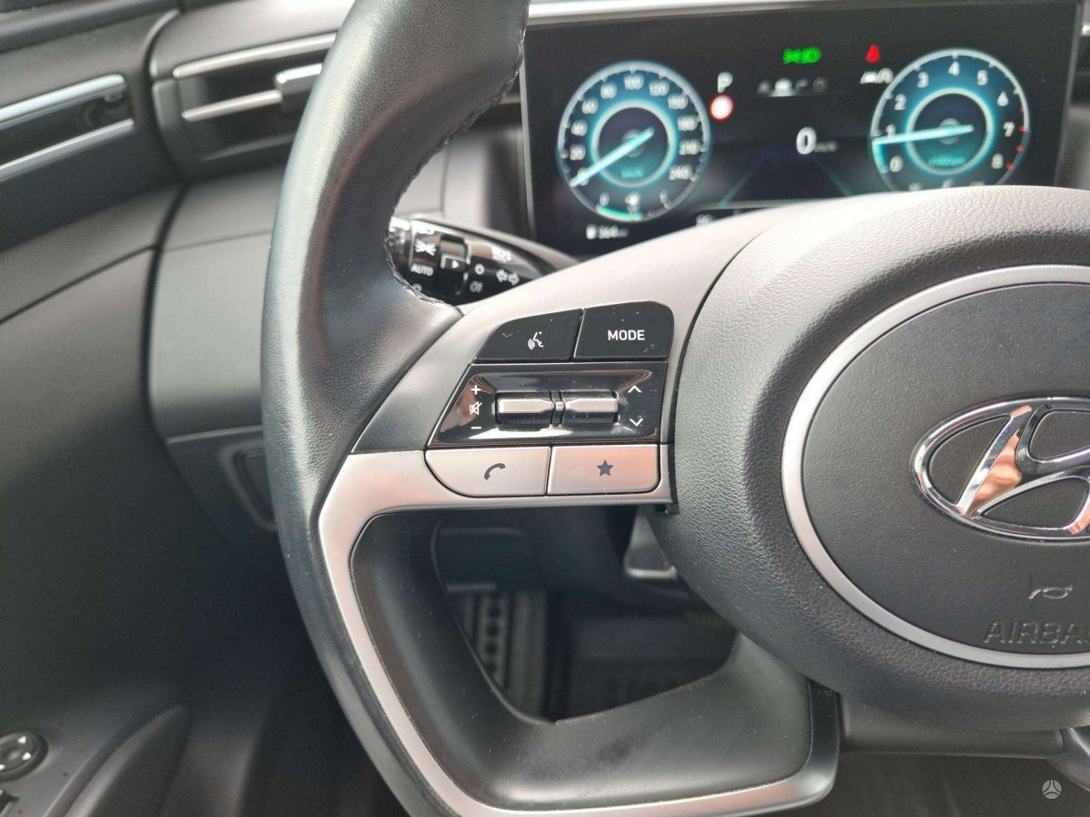 Hyundai Tucson Visureigis / Krosoveris Benzinas / elektra
