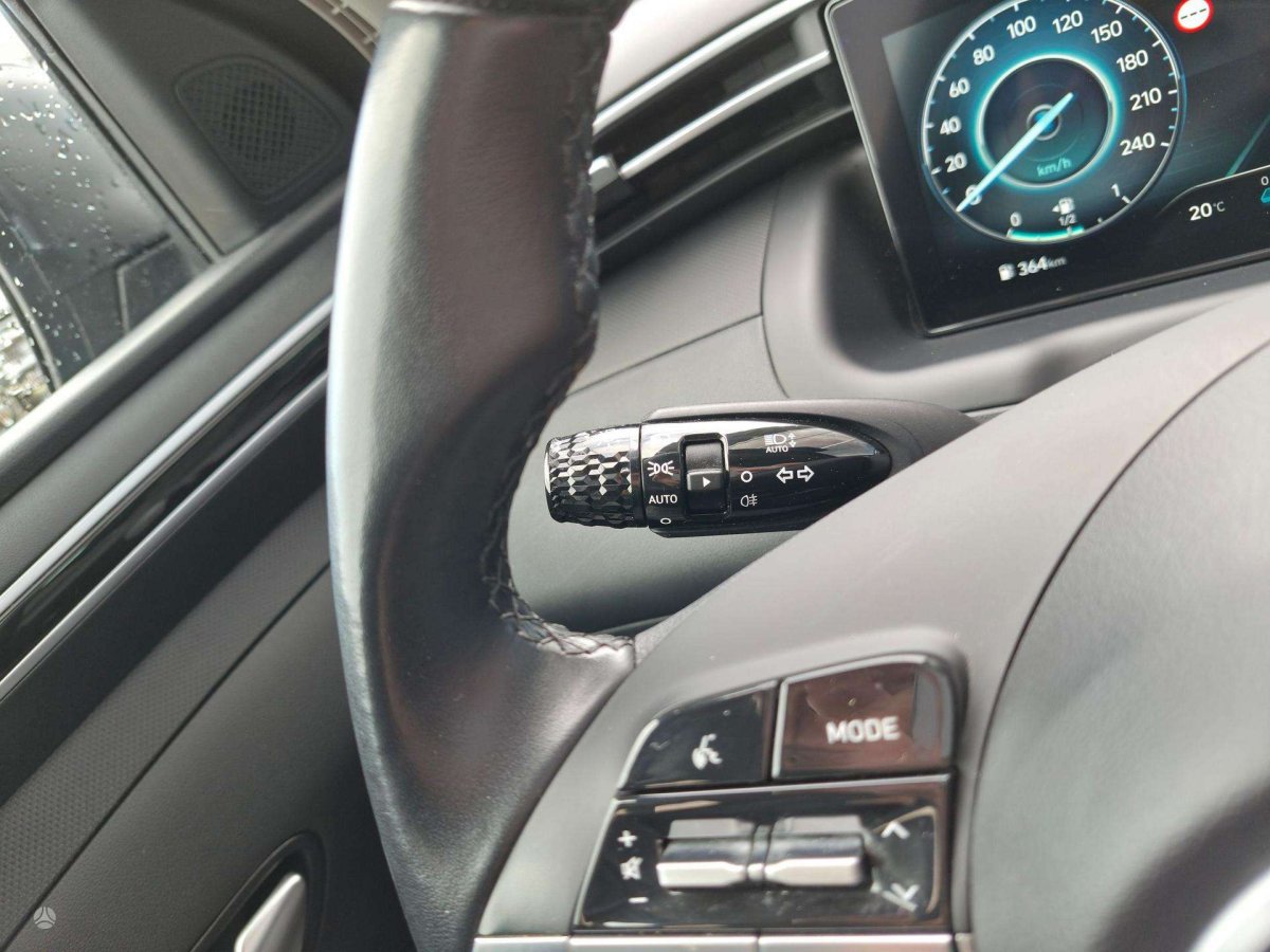 Hyundai Tucson Visureigis / Krosoveris Benzinas / elektra