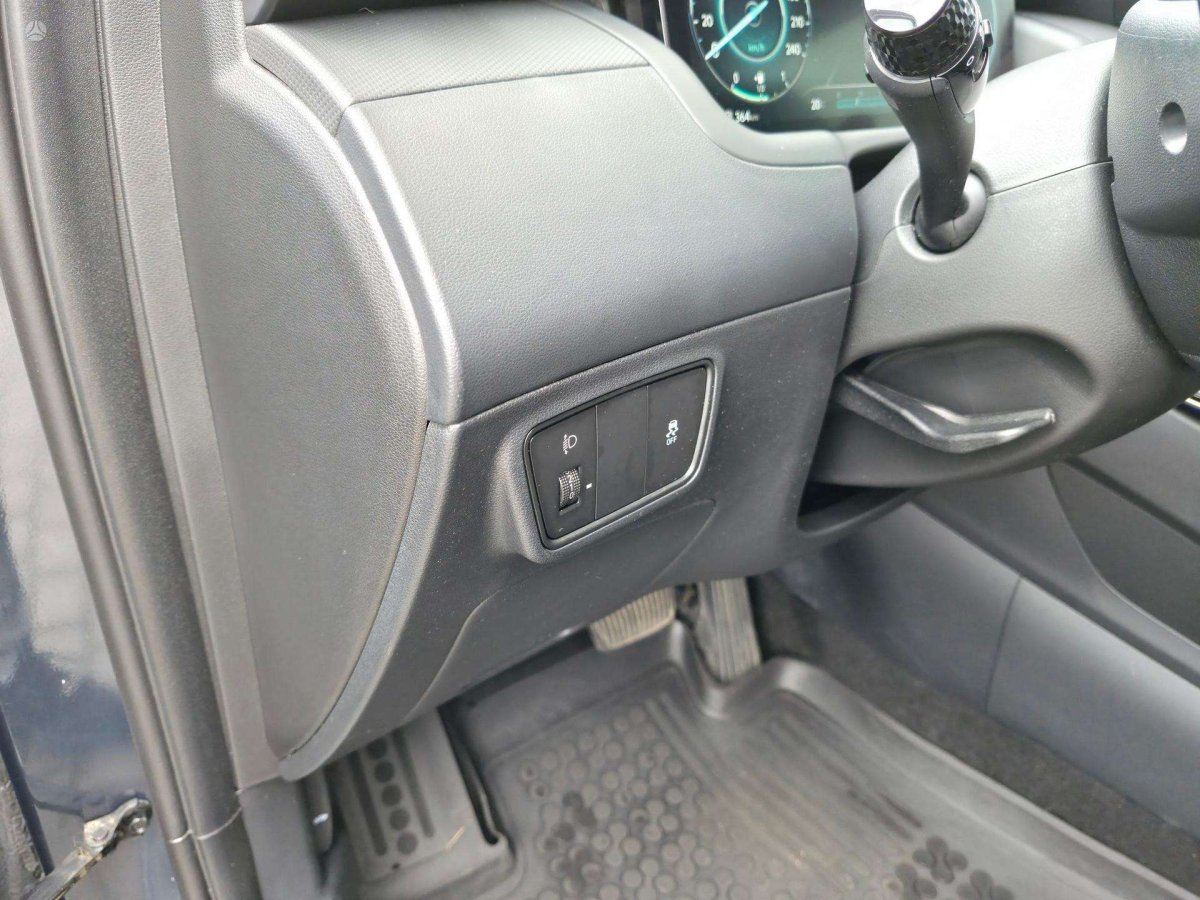 Hyundai Tucson Visureigis / Krosoveris Benzinas / elektra