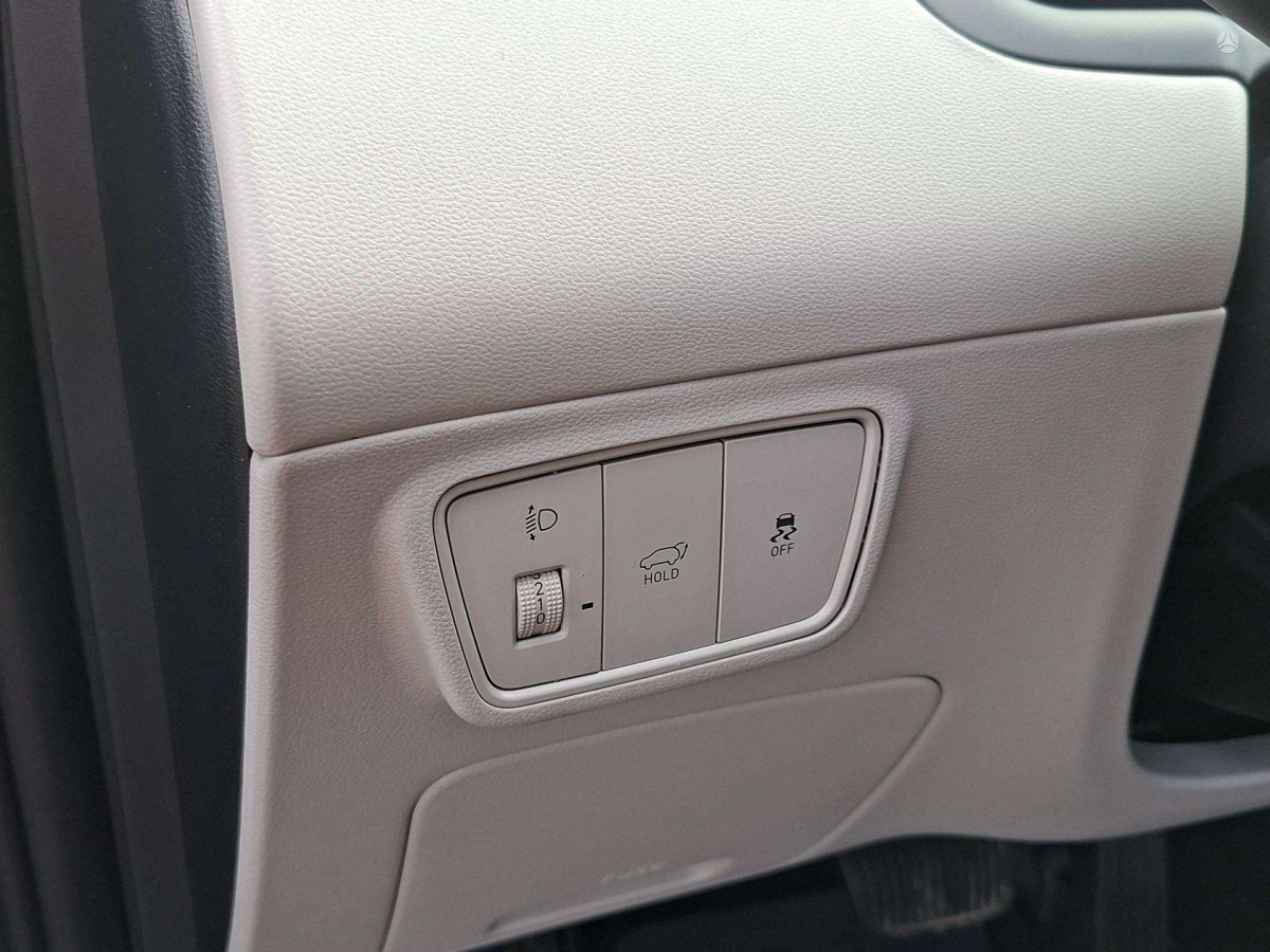 Hyundai Tucson Visureigis / Krosoveris Benzinas / elektra
