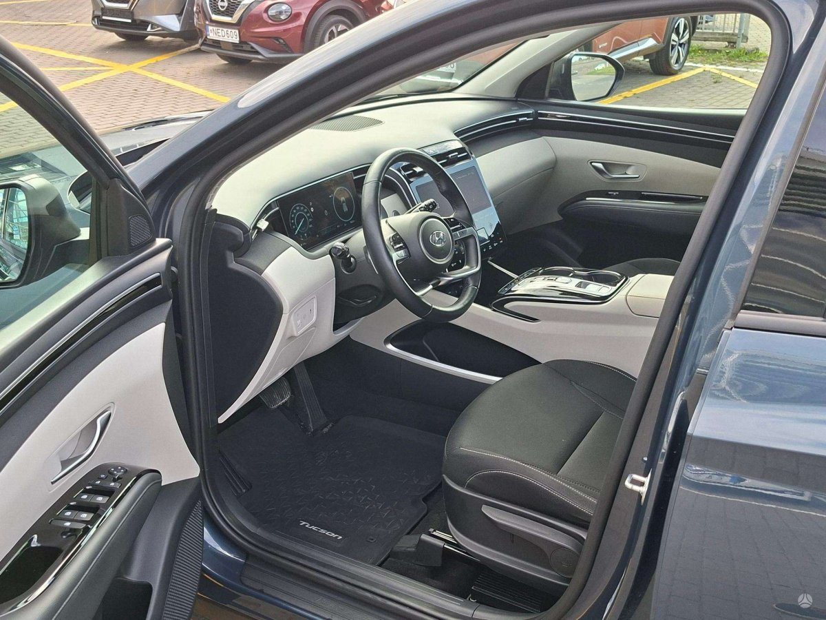 Hyundai Tucson Visureigis / Krosoveris Benzinas / elektra