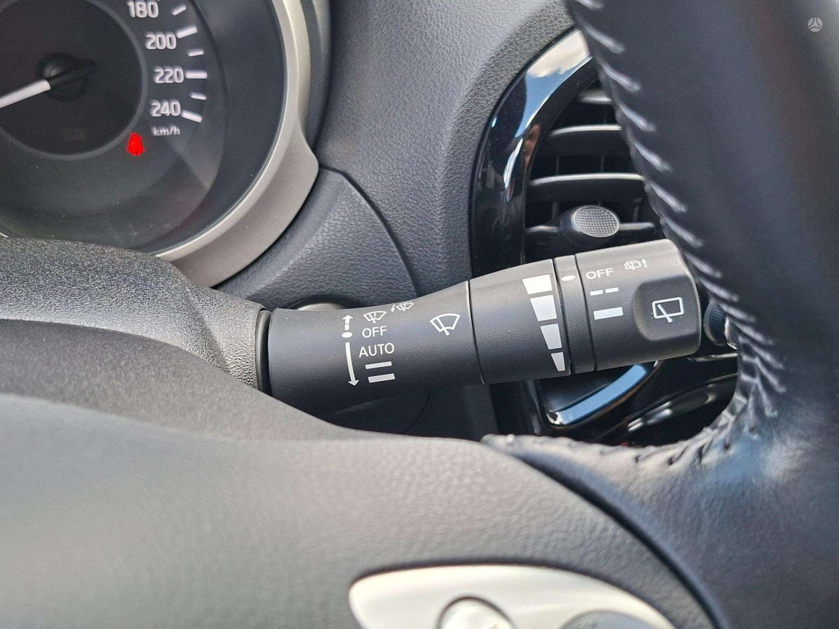 Nissan Juke Visureigis / Krosoveris Benzinas