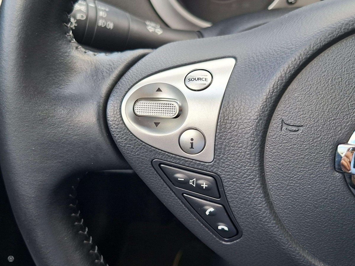 Nissan Juke Visureigis / Krosoveris Benzinas