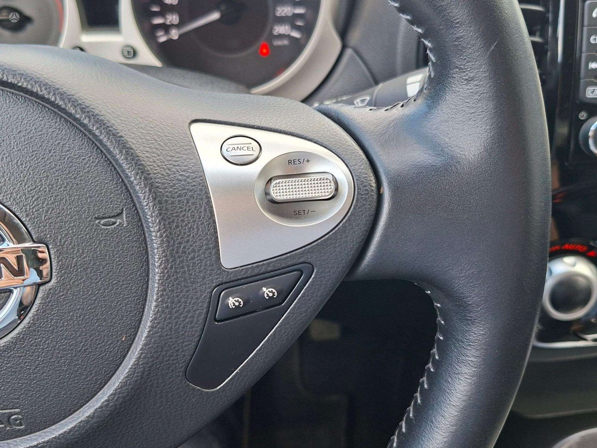 Nissan Juke Visureigis / Krosoveris Benzinas