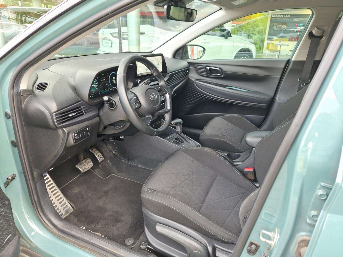 Hyundai Bayon Visureigis / Krosoveris Benzinas / elektra