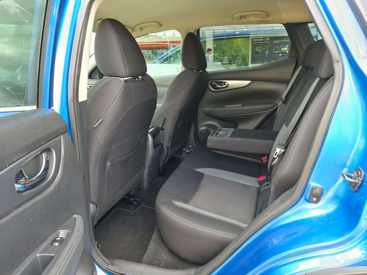 Nissan Qashqai Visureigis / Krosoveris Benzinas