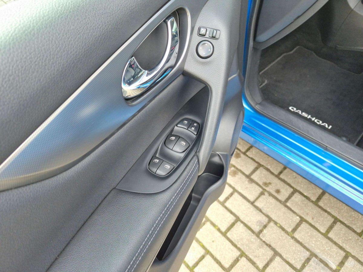 Nissan Qashqai Visureigis / Krosoveris Benzinas