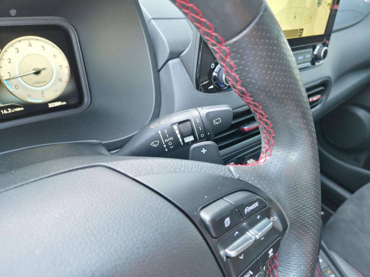 Hyundai Kona Visureigis / Krosoveris Benzinas