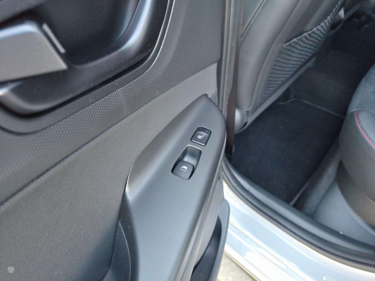 Hyundai Kona Visureigis / Krosoveris Benzinas