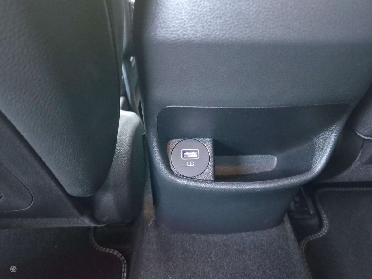 Hyundai Kona Visureigis / Krosoveris Benzinas