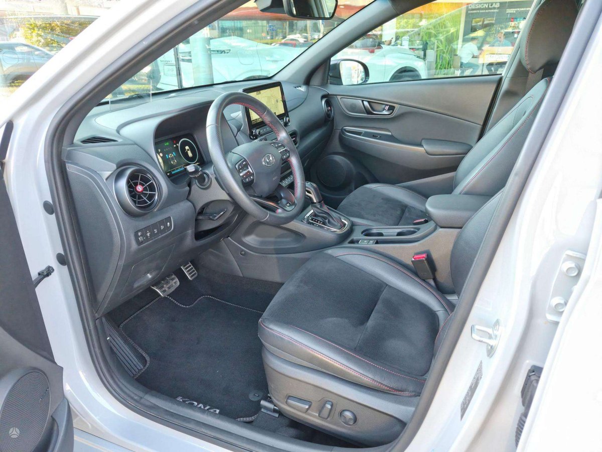 Hyundai Kona Visureigis / Krosoveris Benzinas