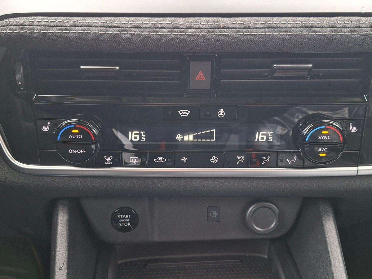 Nissan Qashqai Visureigis / Krosoveris Benzinas / elektra