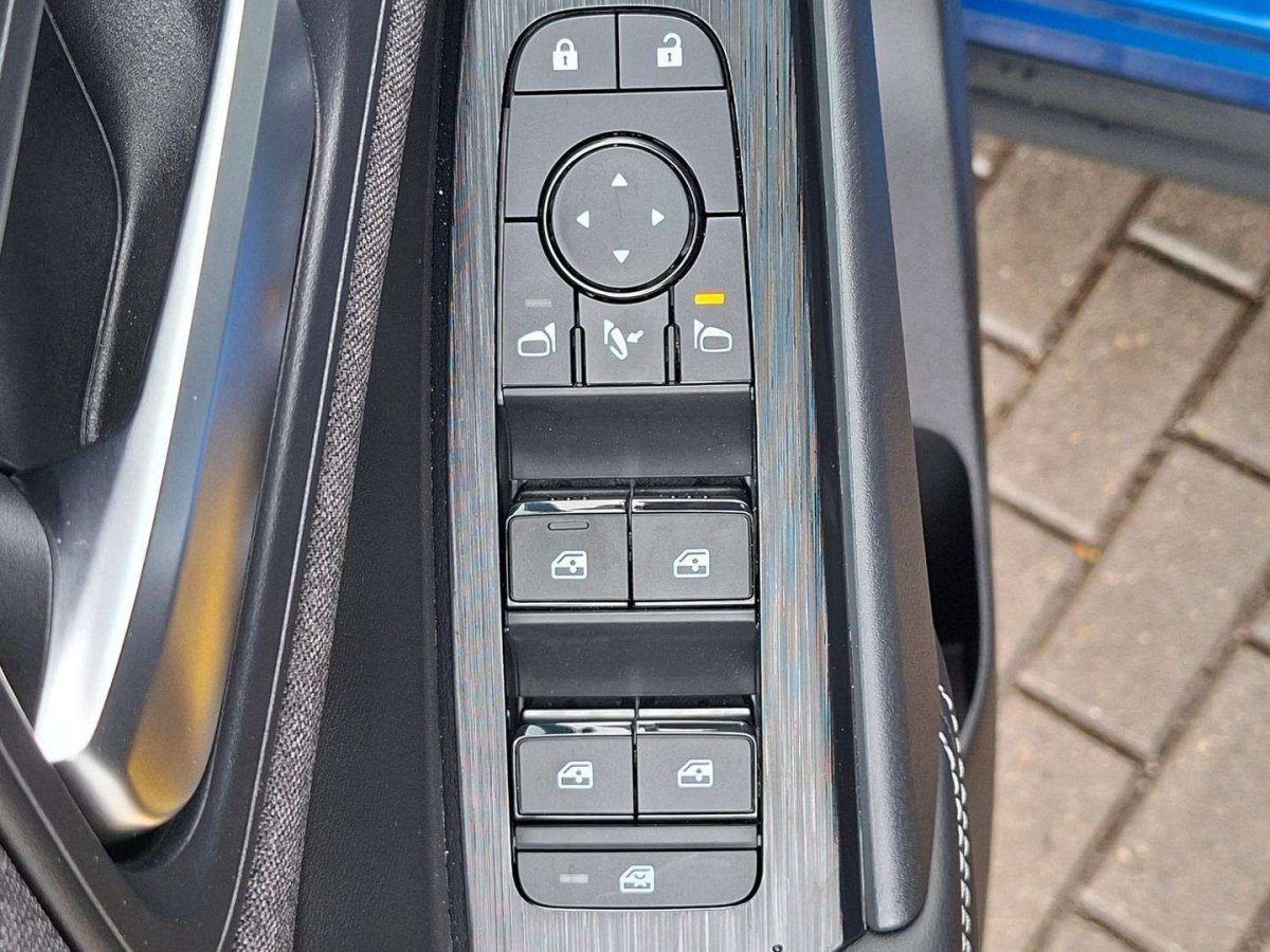 Nissan Qashqai Visureigis / Krosoveris Benzinas / elektra