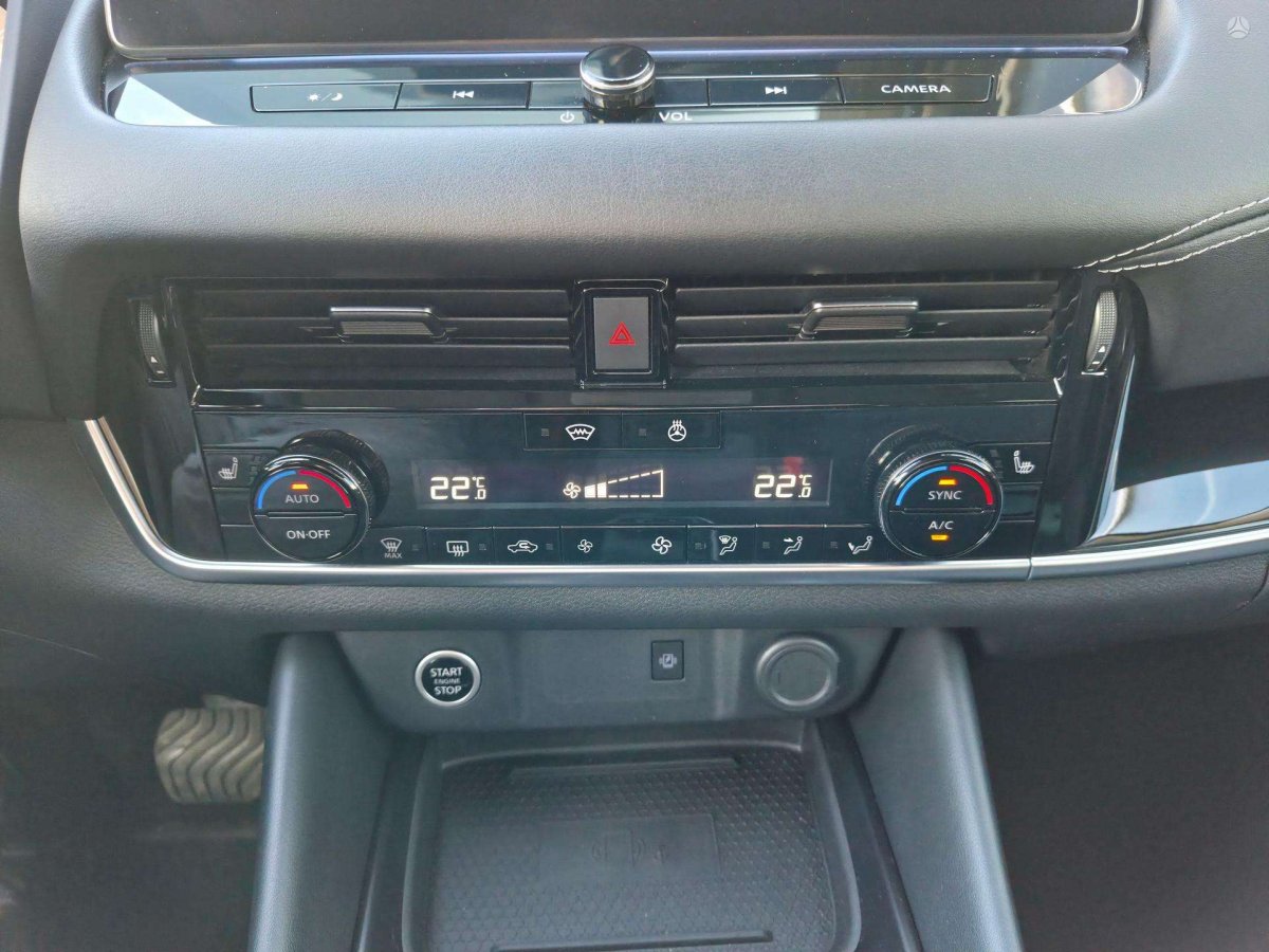 Nissan Qashqai Visureigis / Krosoveris Benzinas / elektra