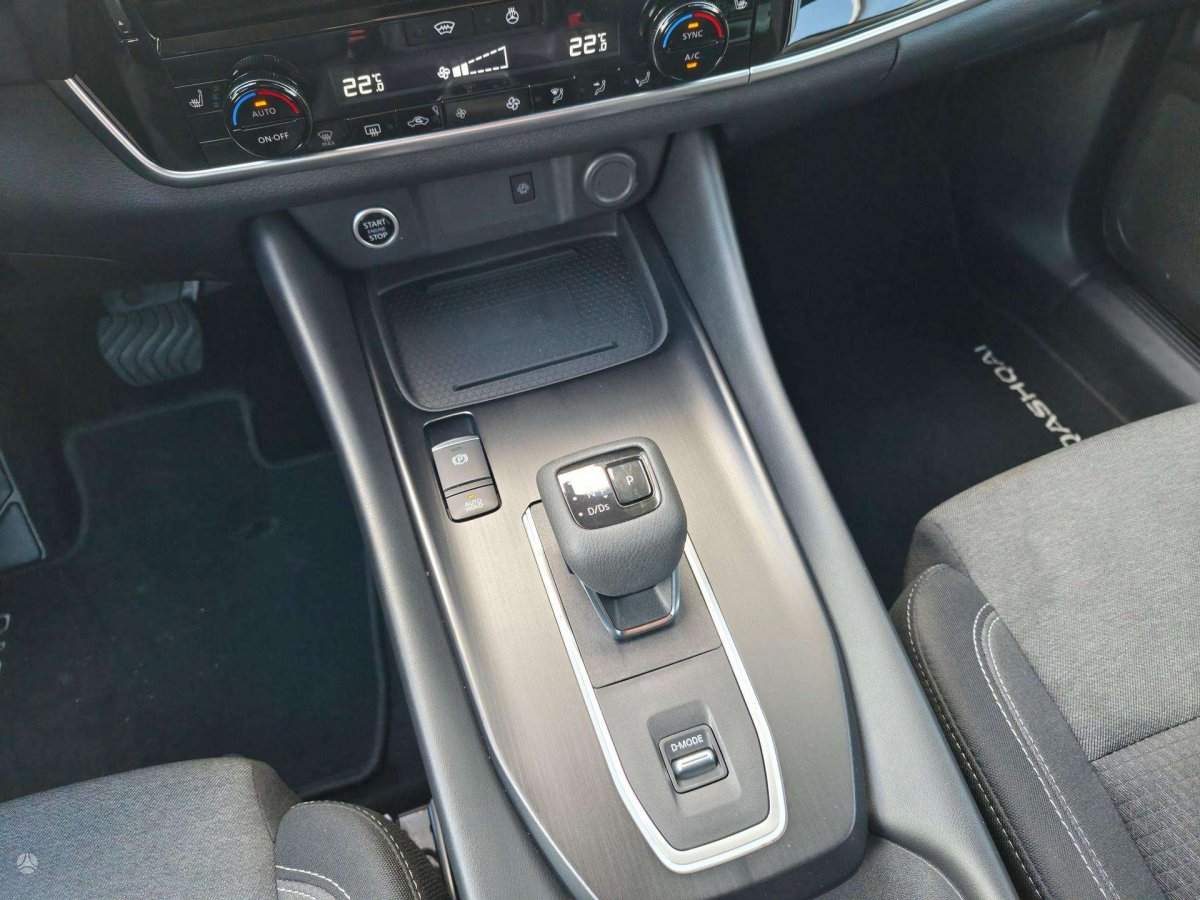 Nissan Qashqai Visureigis / Krosoveris Benzinas / elektra