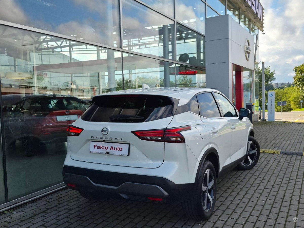 Nissan Qashqai Visureigis / Krosoveris Benzinas / elektra