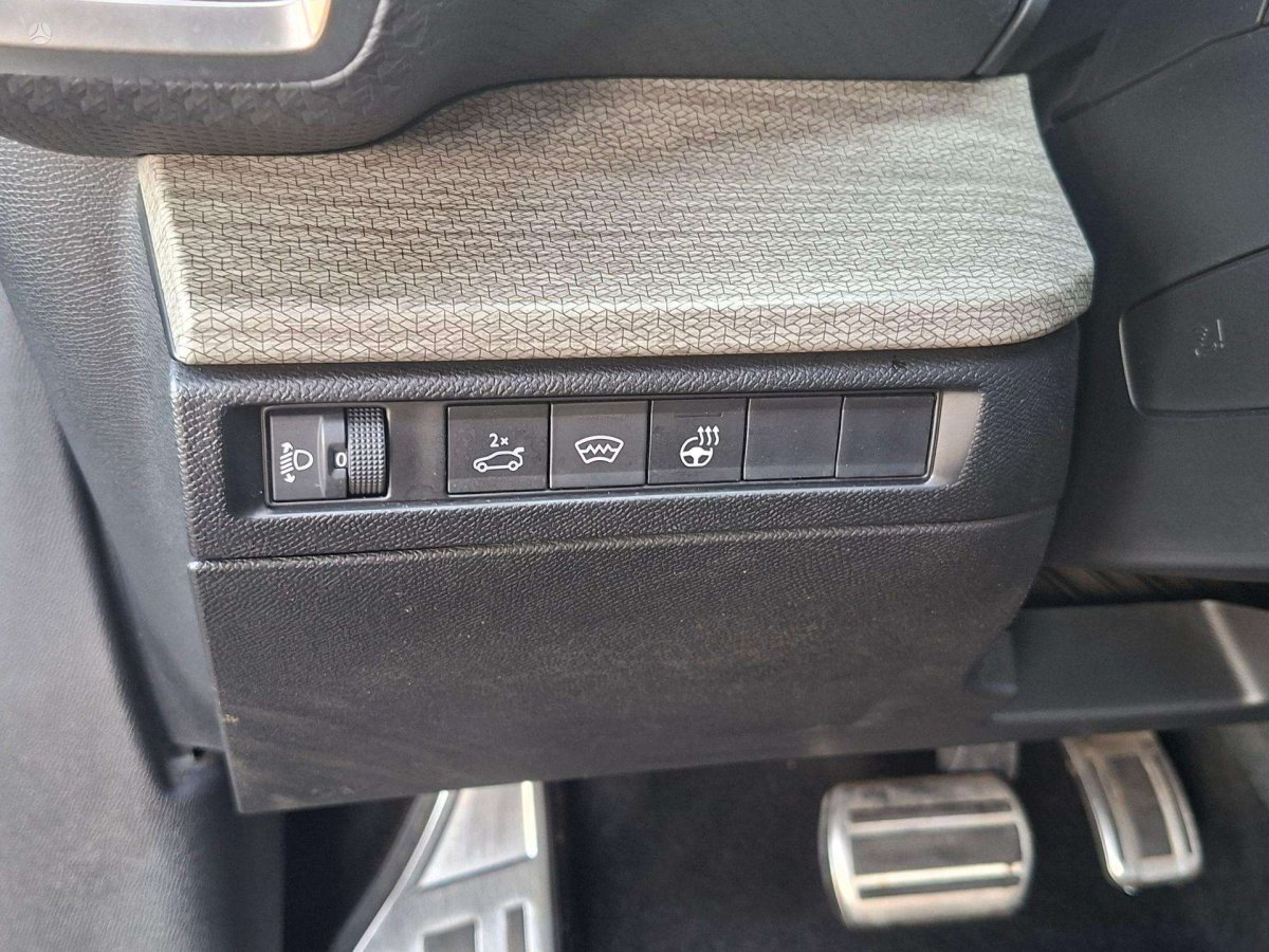 Citroen C5 X Universalas Benzinas