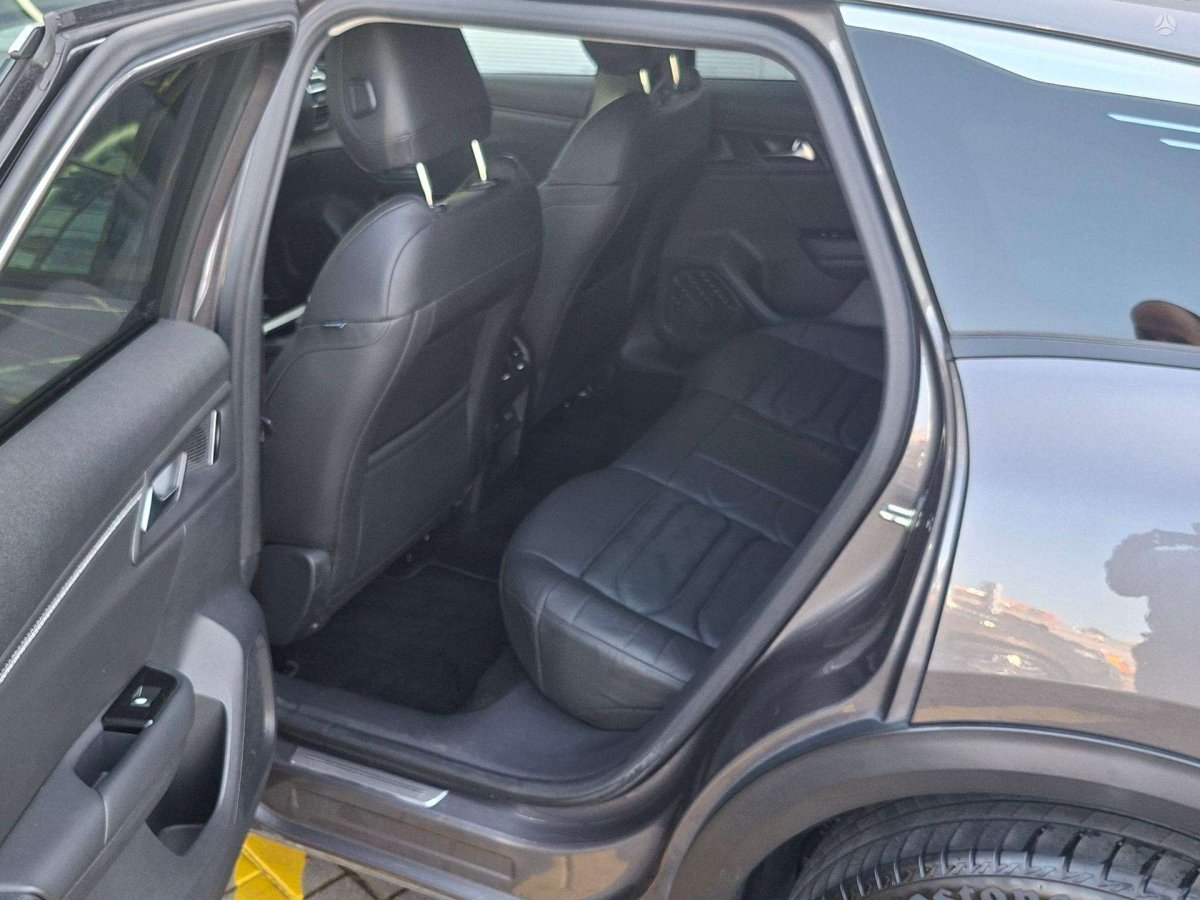 Citroen C5 X Universalas Benzinas