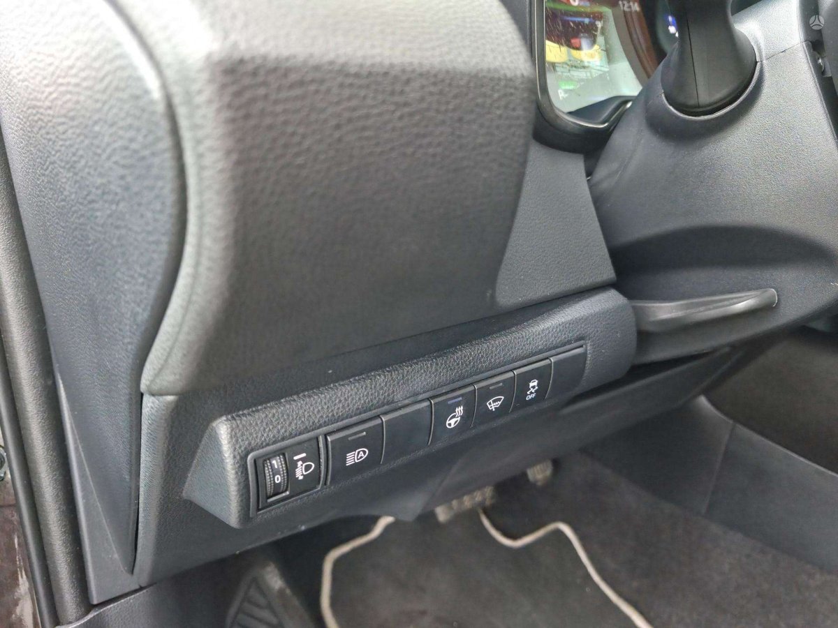 Toyota Corolla Hečbekas Benzinas / elektra