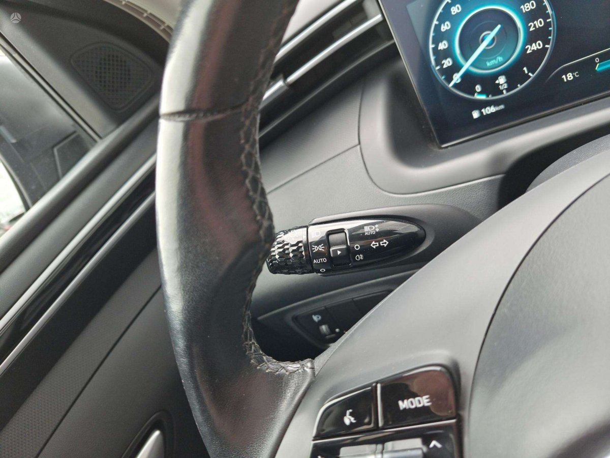 Hyundai Tucson Visureigis / Krosoveris Benzinas / elektra