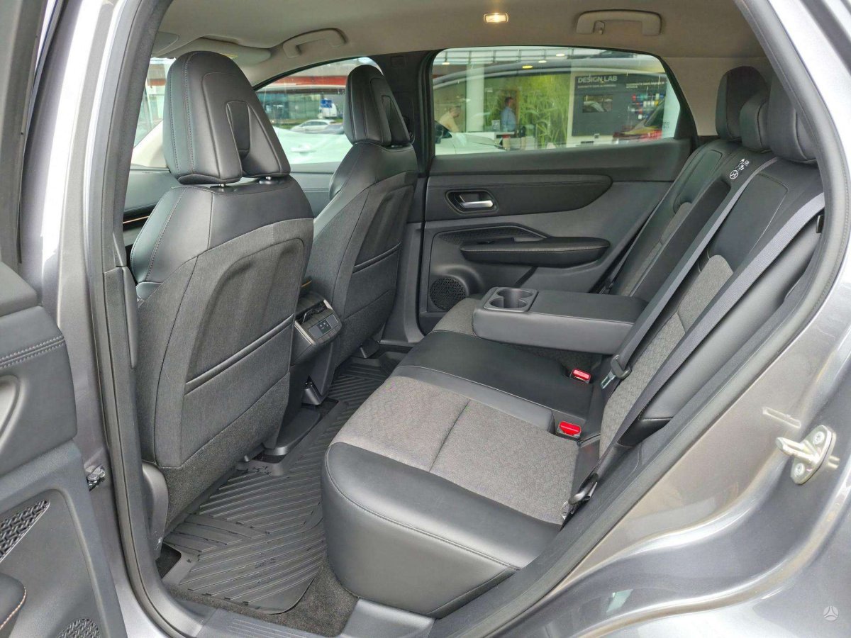 Nissan ARIYA Visureigis / Krosoveris Elektra
