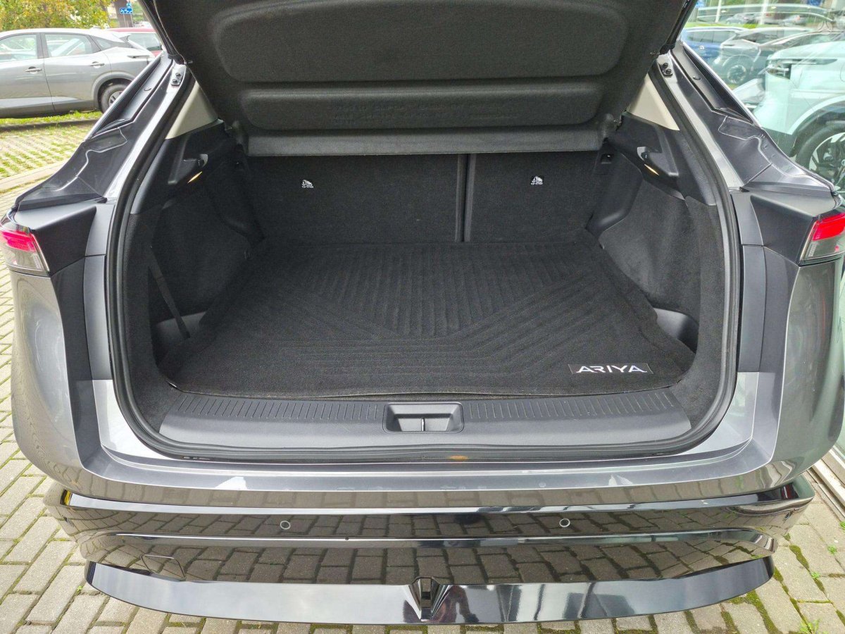 Nissan ARIYA Visureigis / Krosoveris Elektra