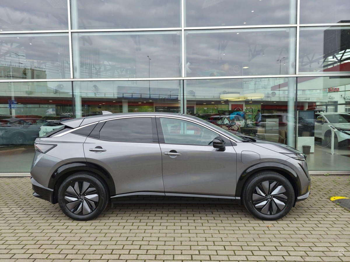 Nissan ARIYA Visureigis / Krosoveris Elektra