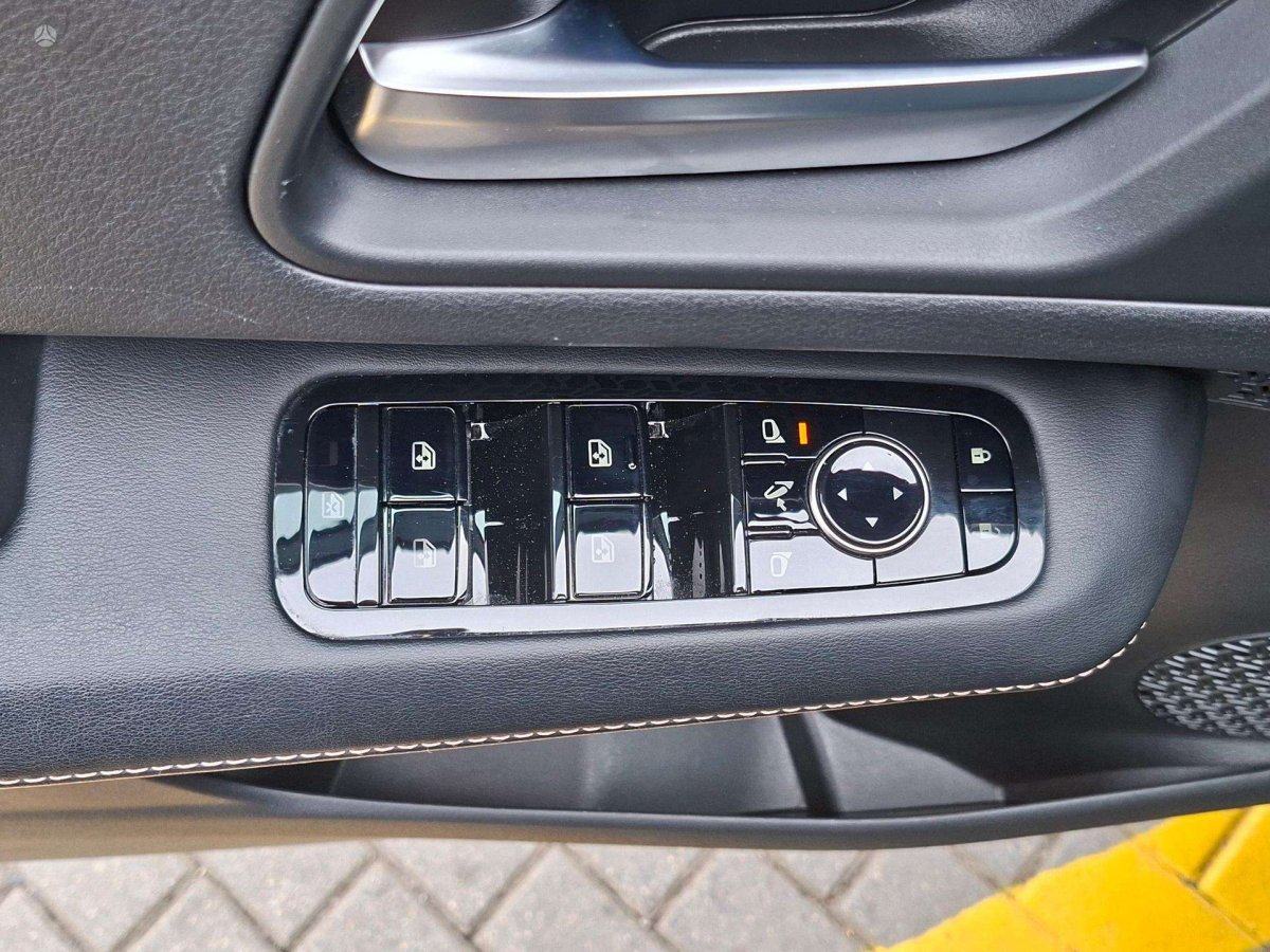 Nissan ARIYA Visureigis / Krosoveris Elektra