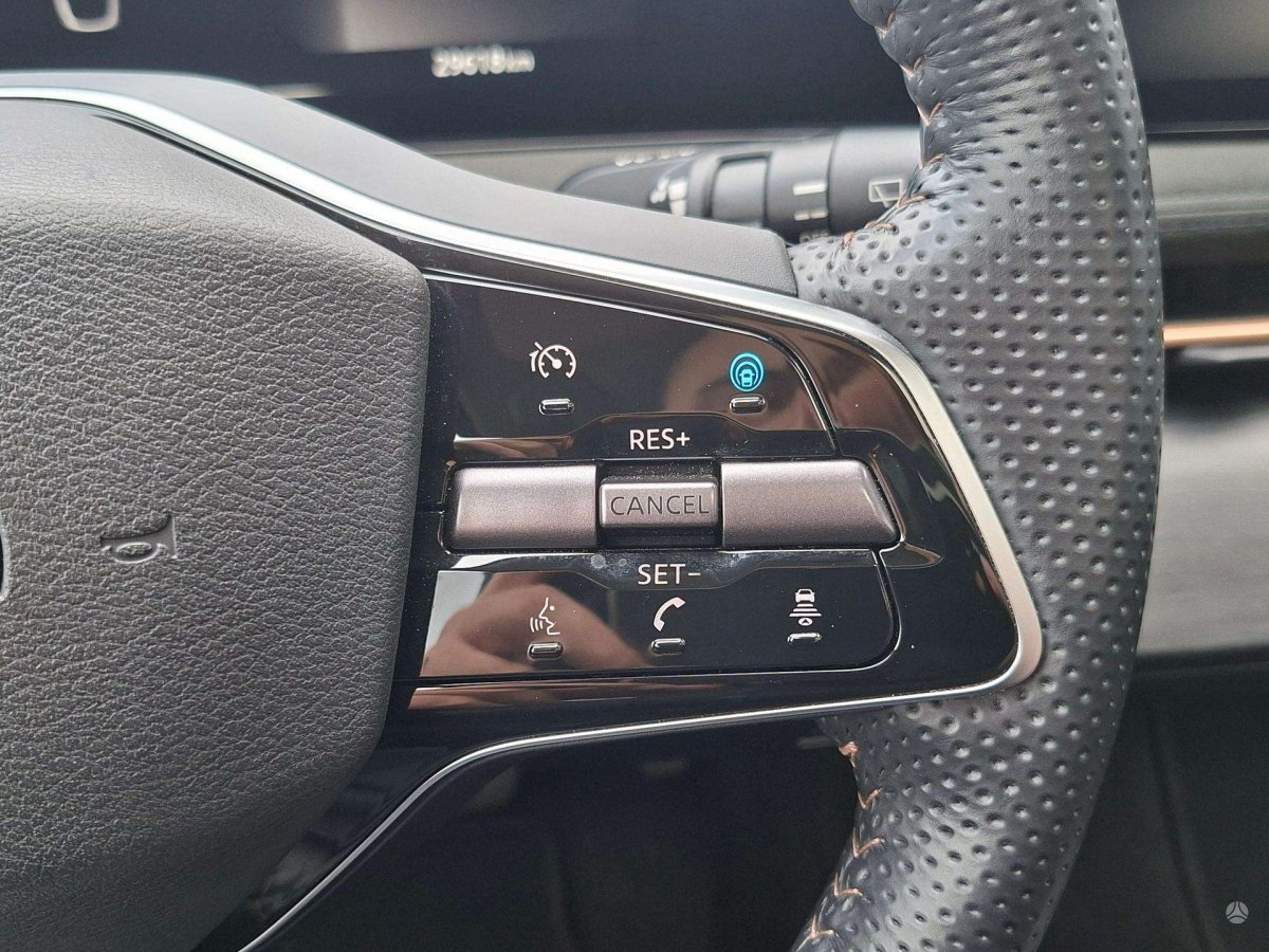 Nissan ARIYA Visureigis / Krosoveris Elektra