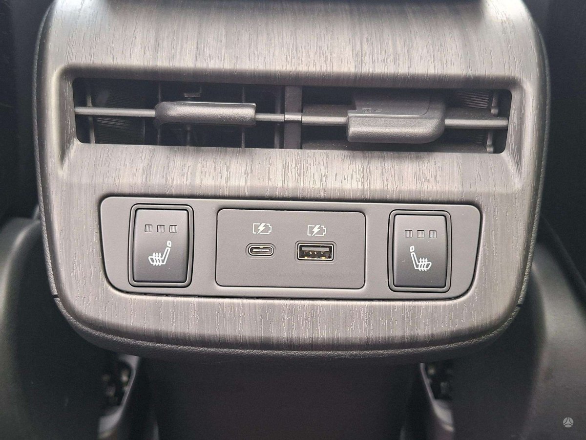 Nissan ARIYA Visureigis / Krosoveris Elektra