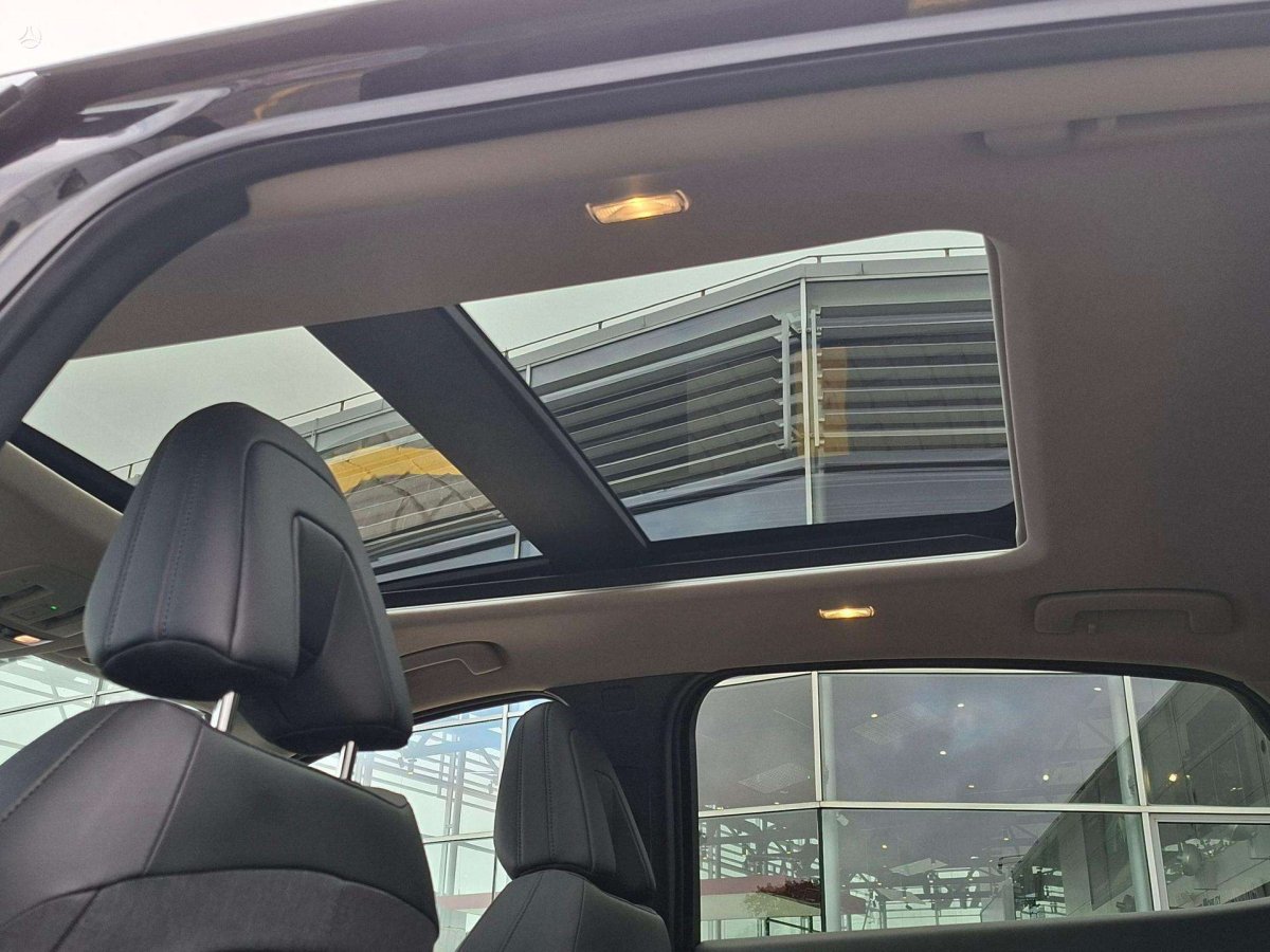 Nissan ARIYA Visureigis / Krosoveris Elektra