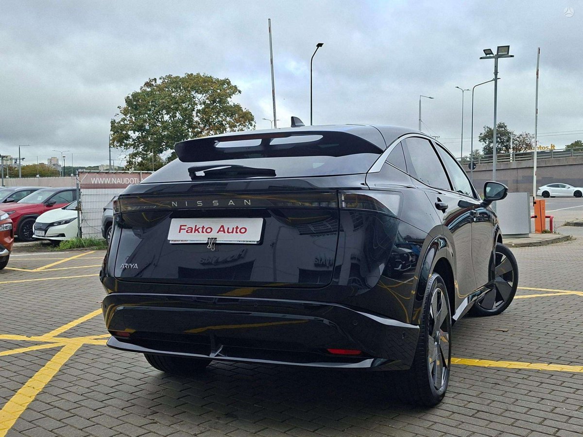 Nissan ARIYA Visureigis / Krosoveris Elektra